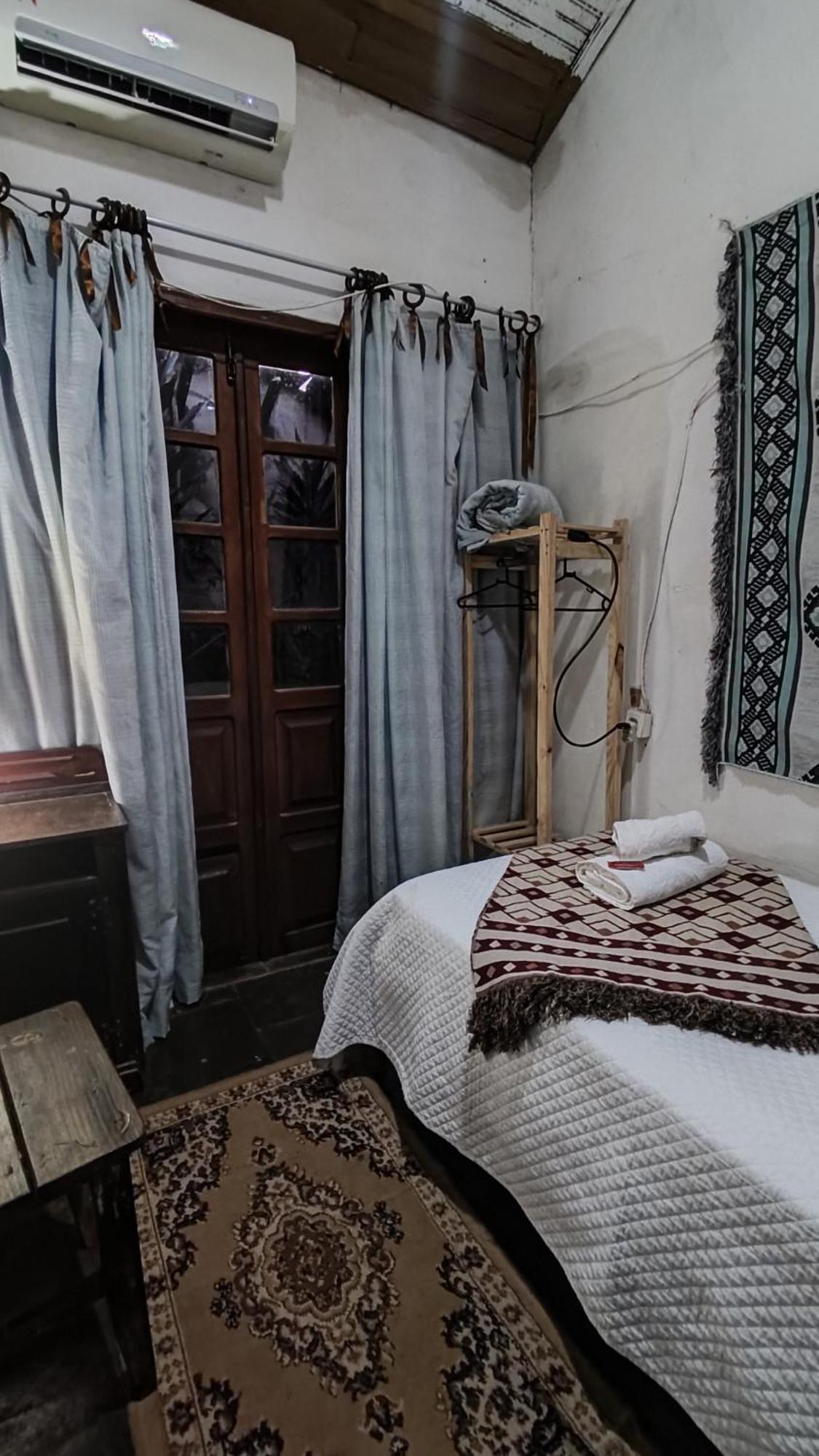 Dom Jaime - Guest House Пиренополис Номер фото